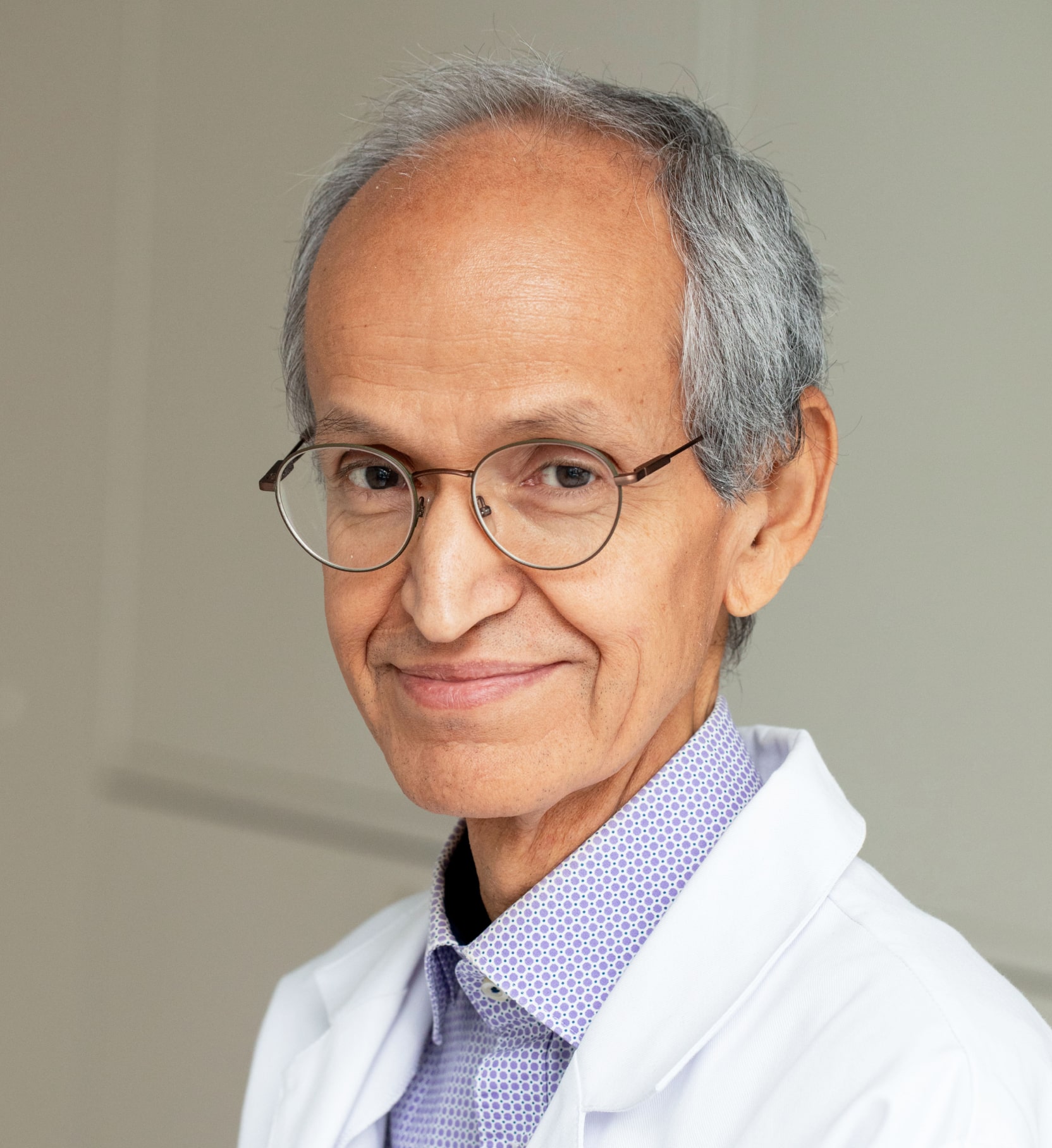 Ovi Clinic Team Member Alexandre Quintero